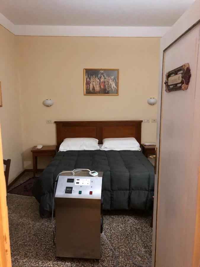 Bellevue House Affittacamere Флоренция Экстерьер фото